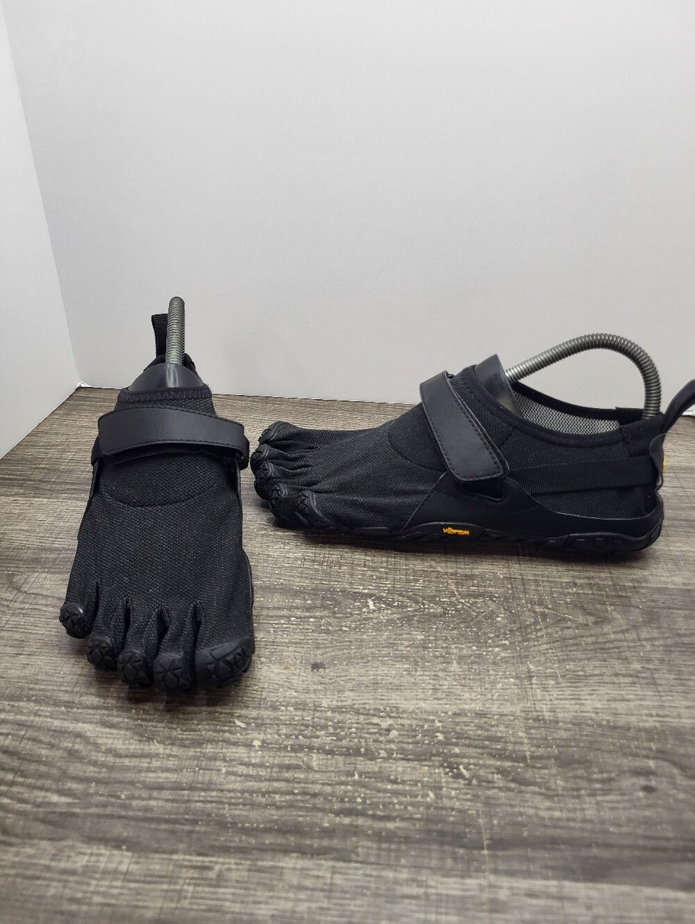 Vibram FiveFingers Spyridon Evo Minimalist Barefoot Running Shoes Women's Sz 8.5